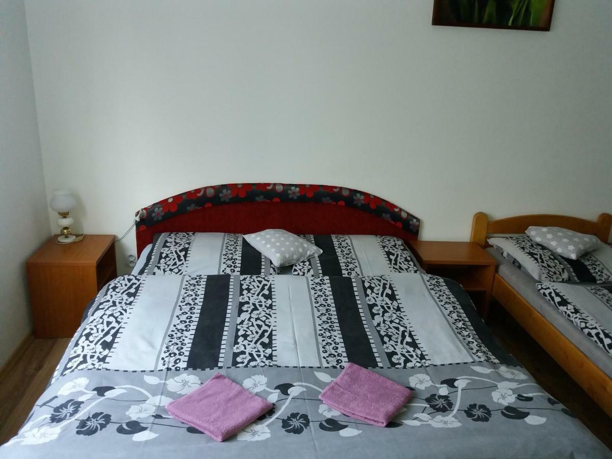 Privat U Damiana Apartment Velky Slavkov Ngoại thất bức ảnh